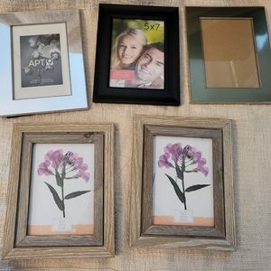 Set of 5 5x7 frames